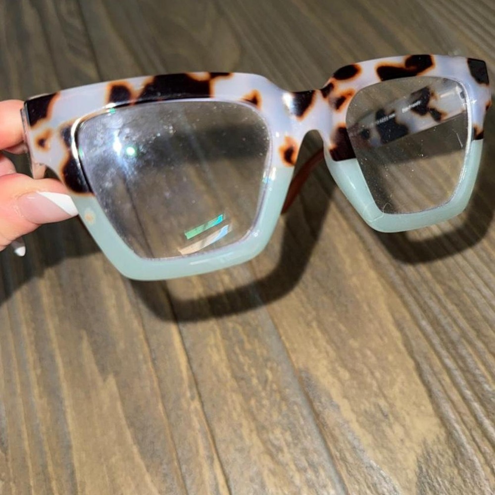 Peepers Take a Bow Blue Light Reading Glasses +1.25